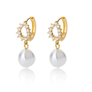 Luxe Pearl Dangle Earrings