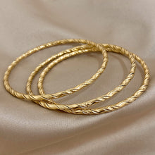 Load image into Gallery viewer, Golden Helix Bracelet