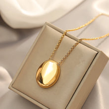 Load image into Gallery viewer, Helios Pendant With Long Necklace