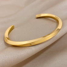 Load image into Gallery viewer, Polished Gold Cuff Bracelet