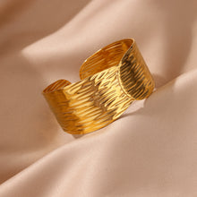 Load image into Gallery viewer, Feathered Gold Bangle Cuff