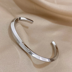 Polished Gold Cuff Bracelet