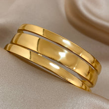 Load image into Gallery viewer, Stacked Smooth Gold Cuff